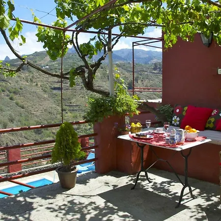 Villa La Casa Del Moral By I N Z U L A E *